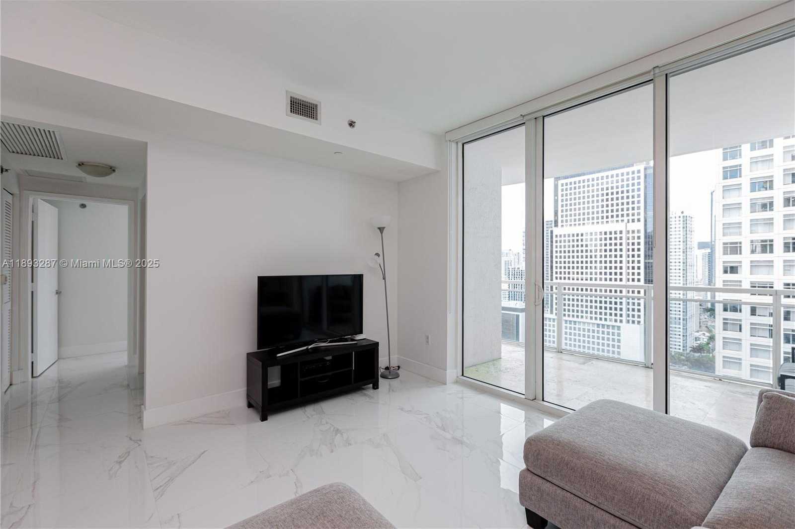 Small Image of 951 BRICKELL AVE #2601, Miami Number 10