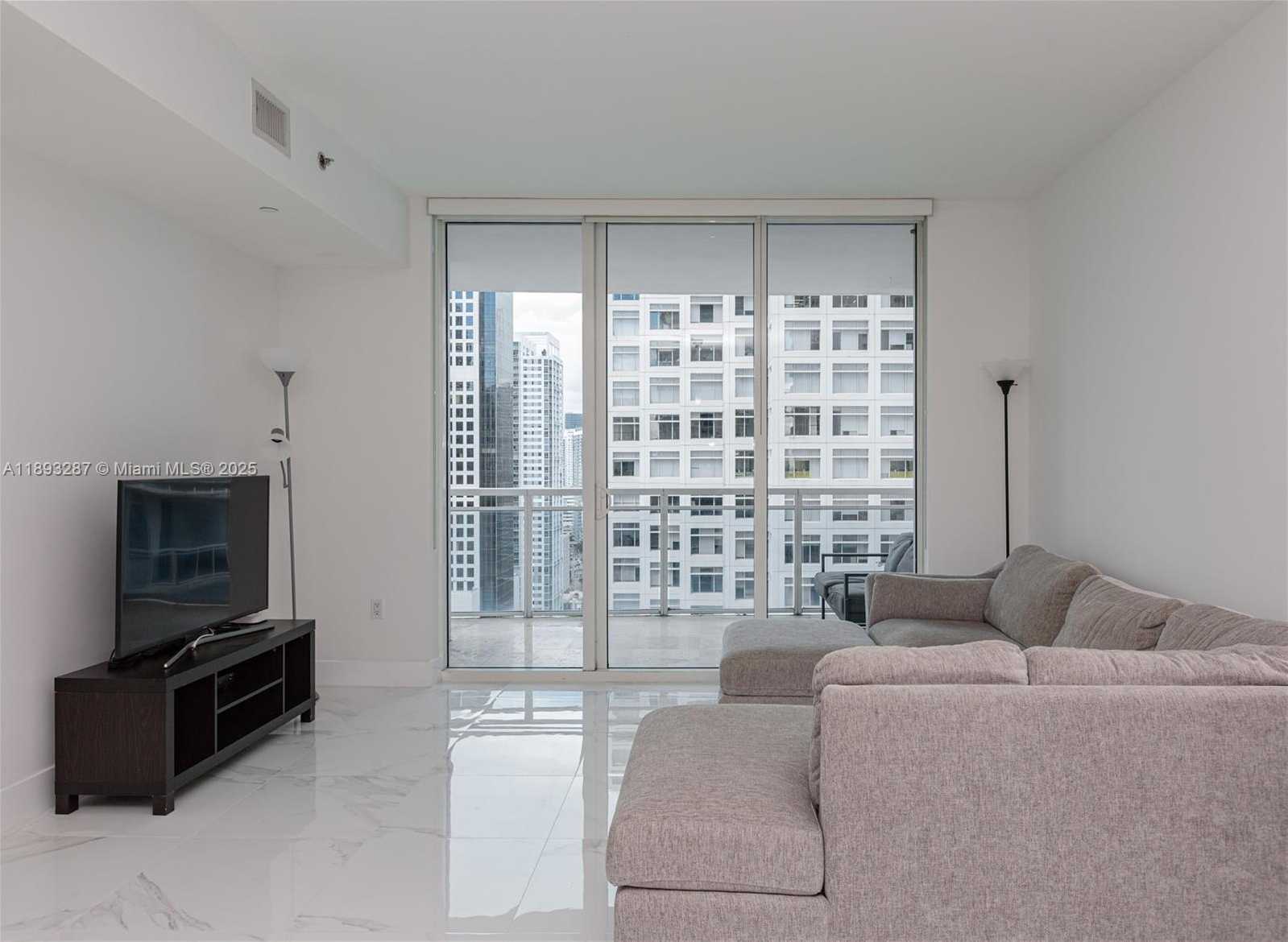 Small Image of 951 BRICKELL AVE #2601, Miami Number 11