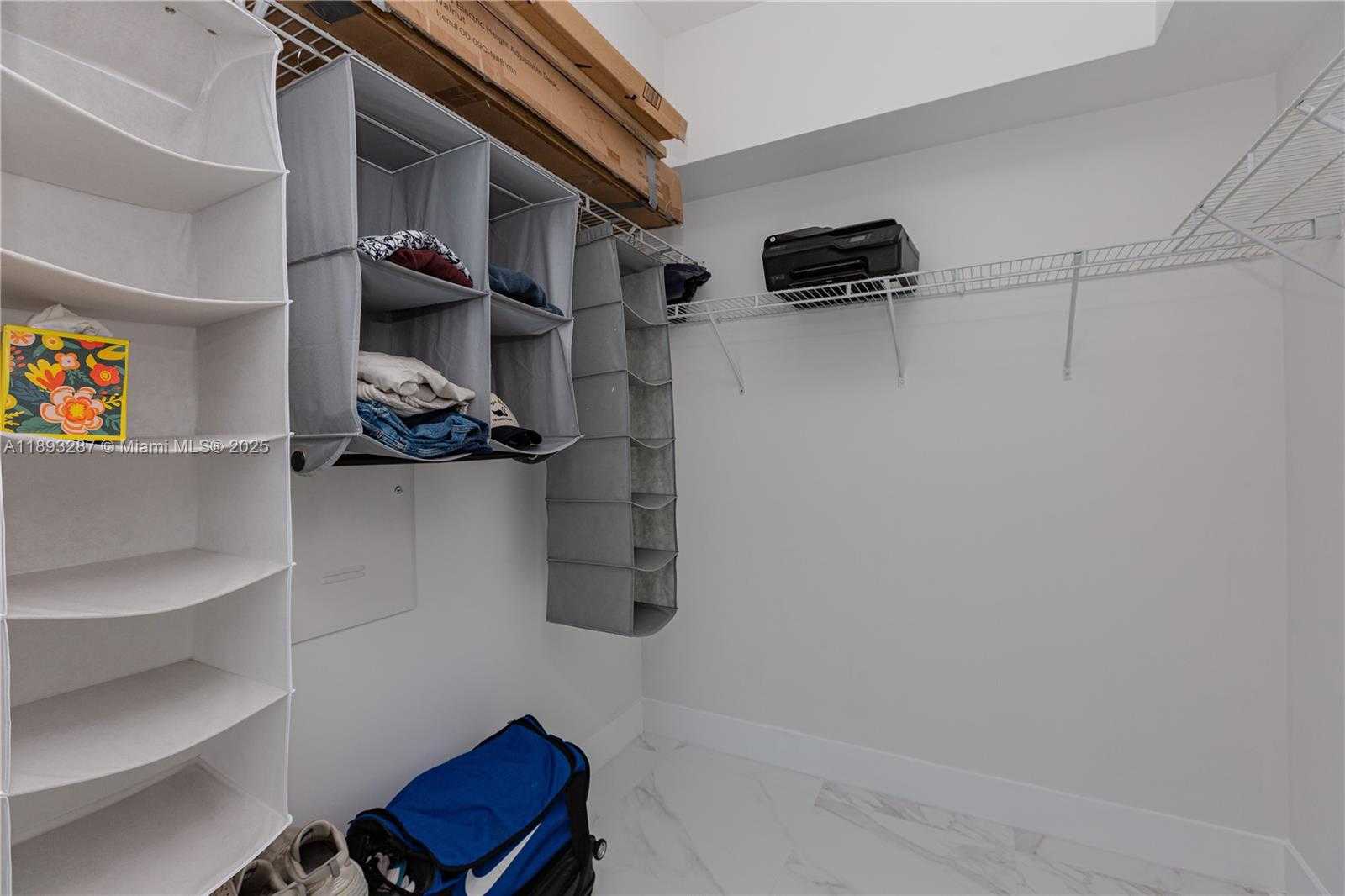 Small Image of 951 BRICKELL AVE #2601, Miami Number 25