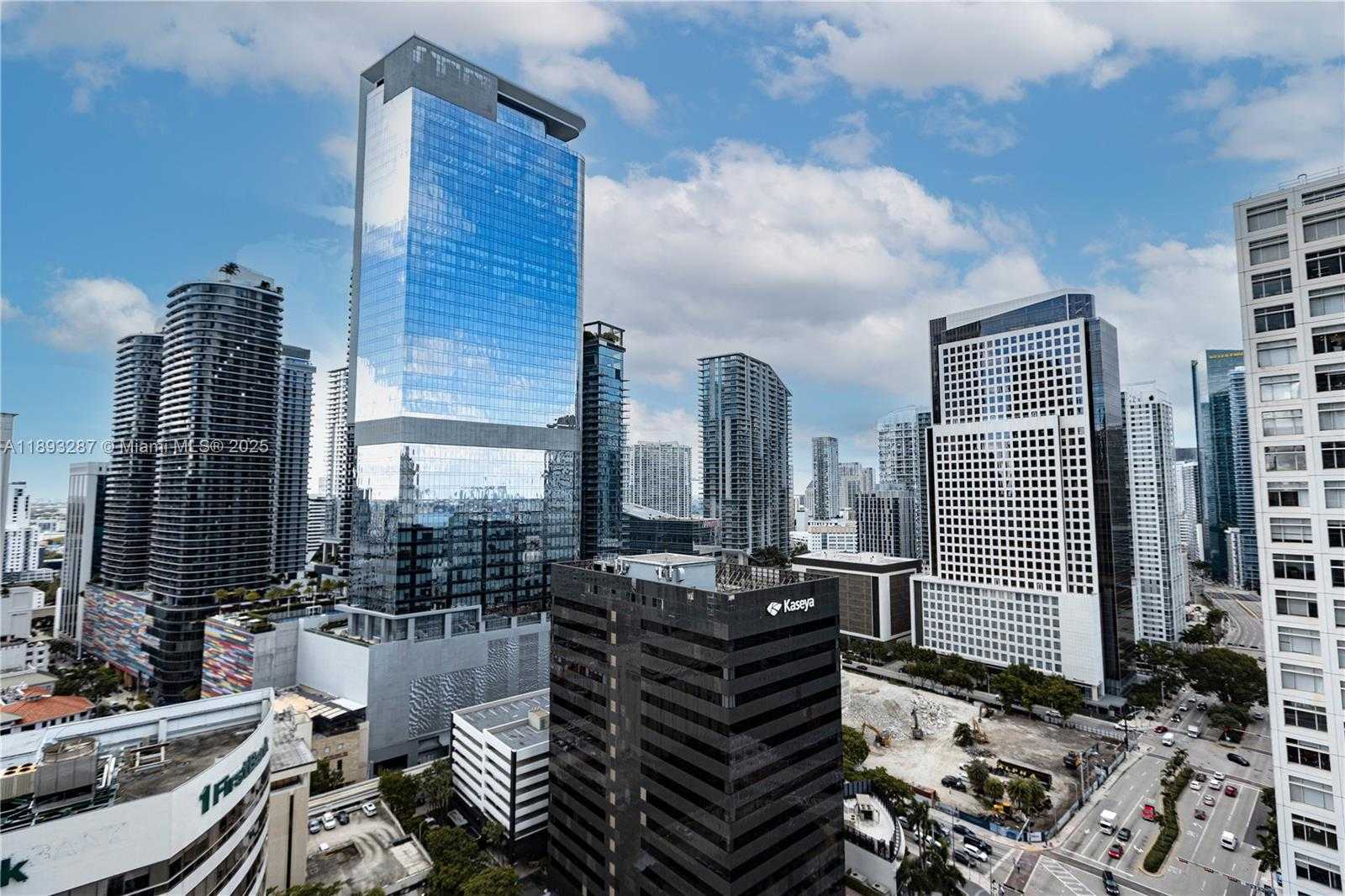 Small Image of 951 BRICKELL AVE #2601, Miami Number 27