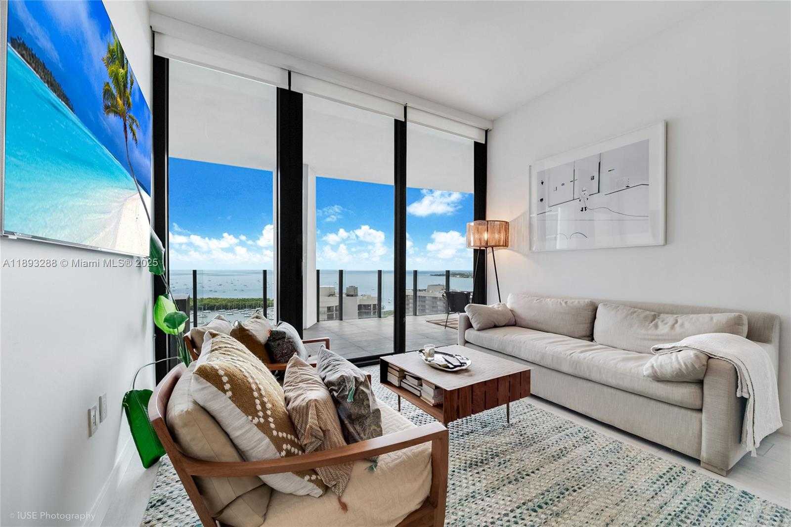 Small Image of 2831 SOUTH BAYSHORE DR #2102, Miami Number 3