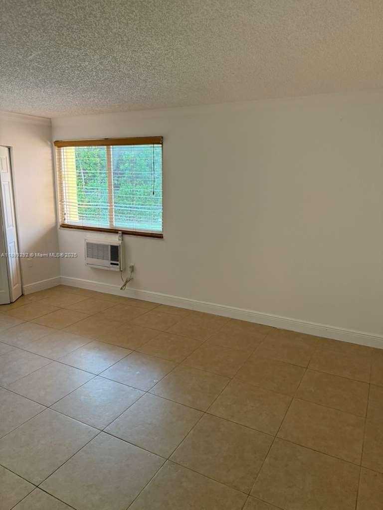 Small Image of 7000 NORTH WEST 186TH ST #4-129A, Hialeah Number 6
