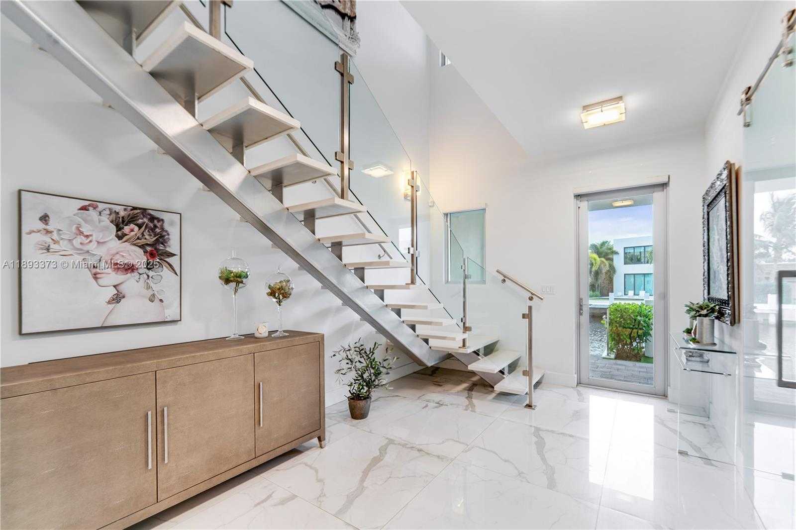 Small Image of 259 SHORE CT, Lauderdale By The Sea Number 10
