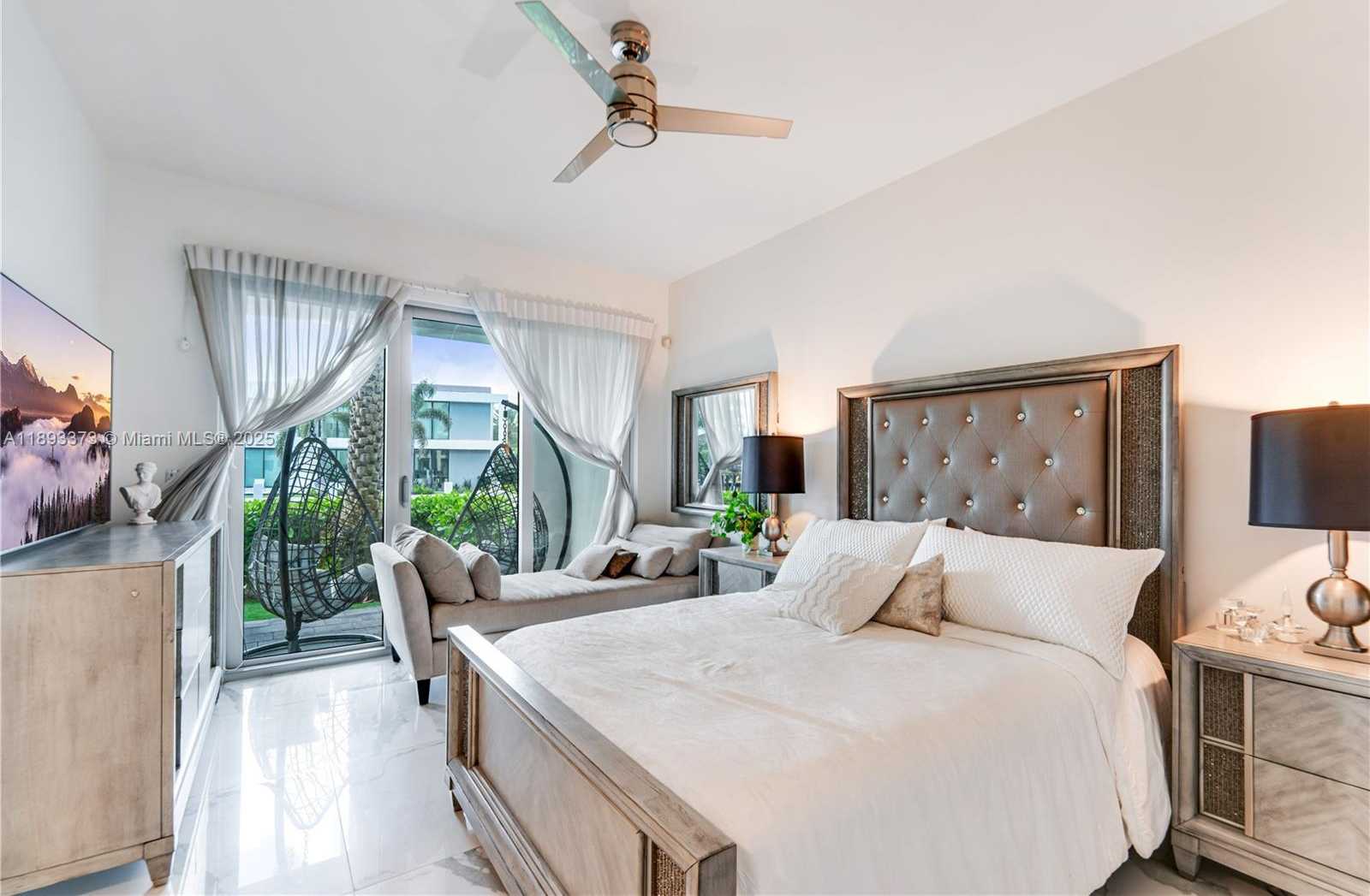 Small Image of 259 SHORE CT, Lauderdale By The Sea Number 11