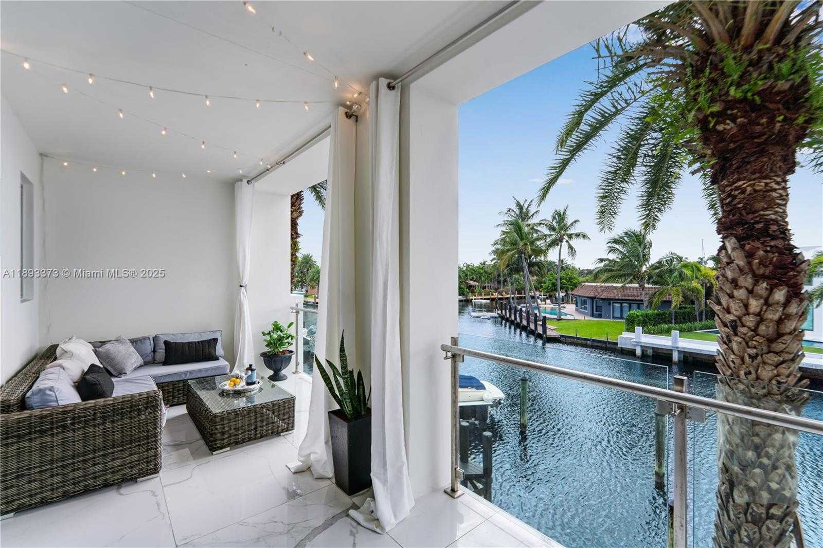 Small Image of 259 SHORE CT, Lauderdale By The Sea Number 22