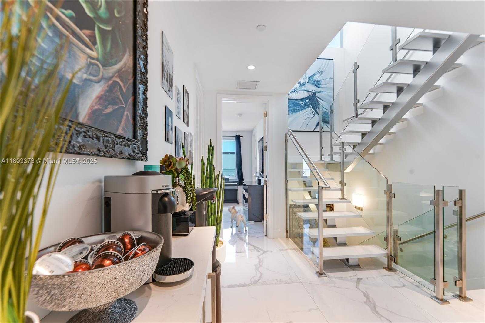Small Image of 259 SHORE CT, Lauderdale By The Sea Number 33