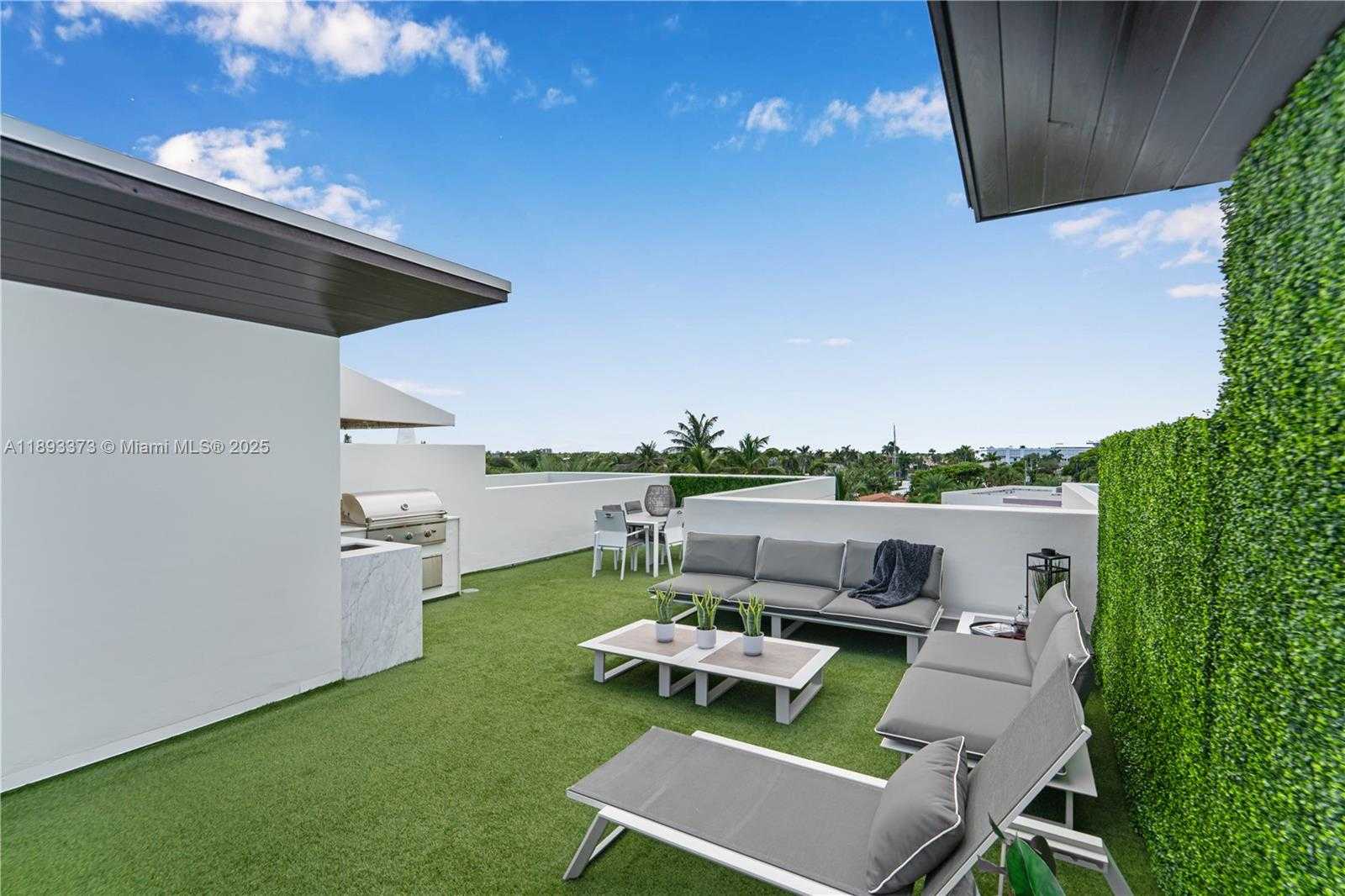 Small Image of 259 SHORE CT, Lauderdale By The Sea Number 41