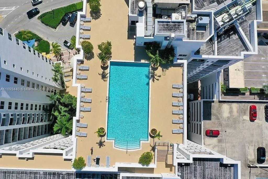 Small Image of 1830 RADIUS DR #314, Hollywood Number 19