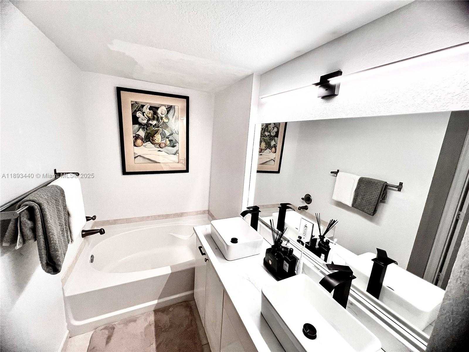 Small Image of 1830 RADIUS DR #314, Hollywood Number 8