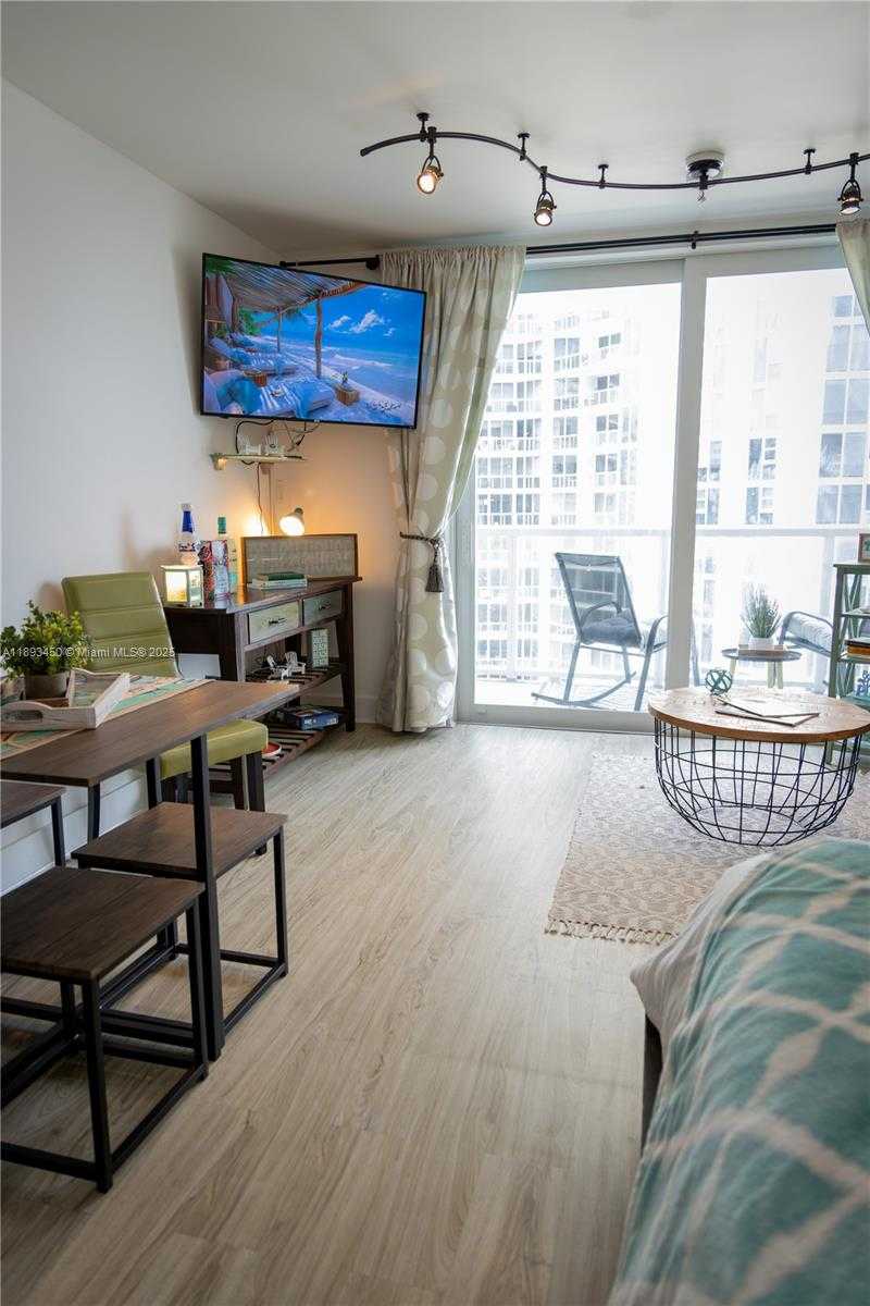 Small Image of 19201 COLLINS AVE #720, Sunny Isles Beach Number 10
