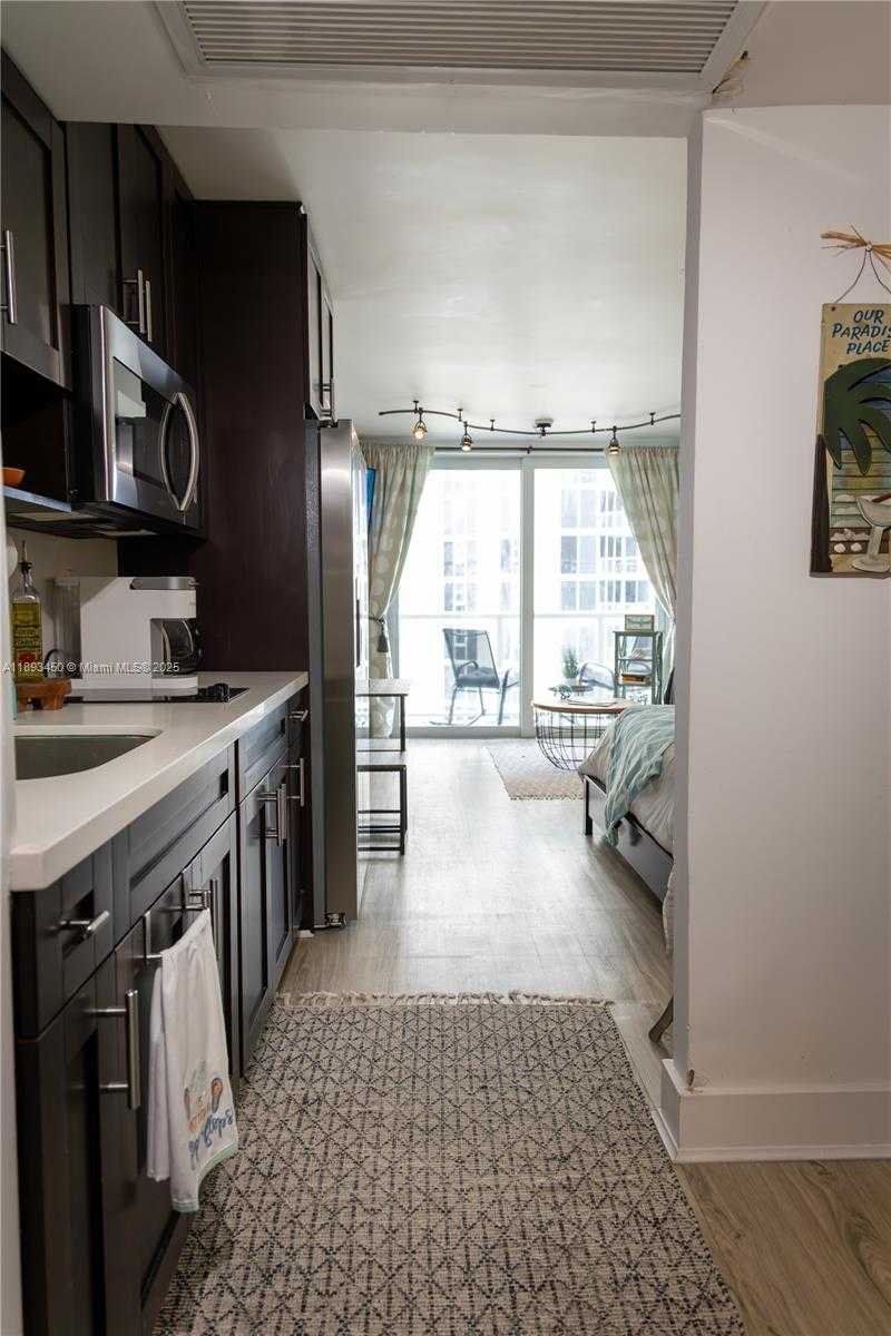Small Image of 19201 COLLINS AVE #720, Sunny Isles Beach Number 15