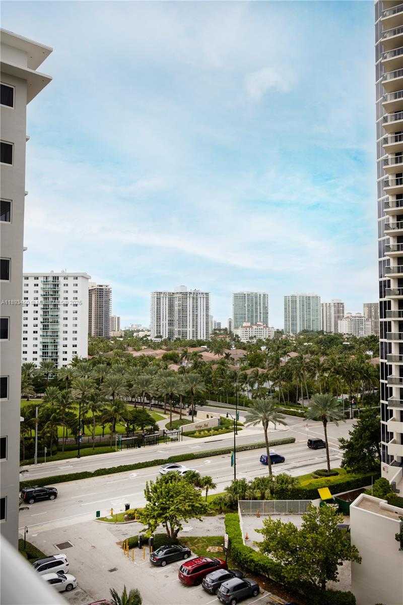 Small Image of 19201 COLLINS AVE #720, Sunny Isles Beach Number 2