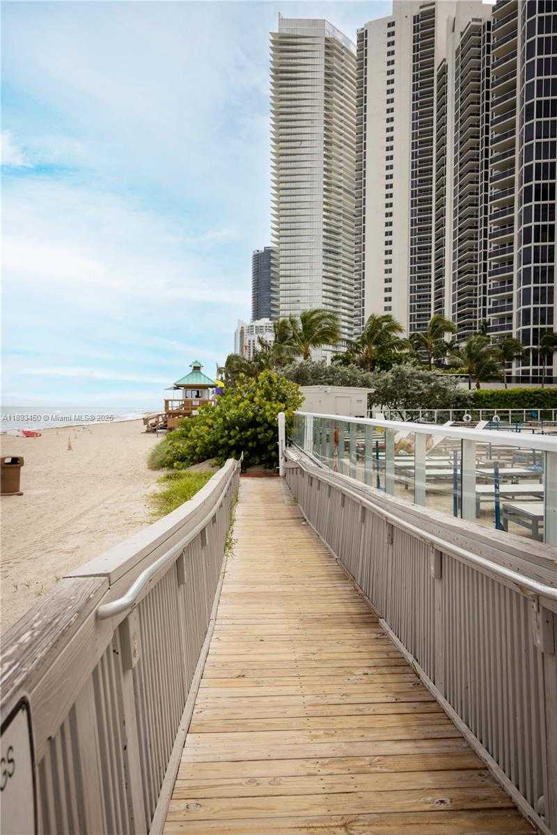 Small Image of 19201 COLLINS AVE #720, Sunny Isles Beach Number 30