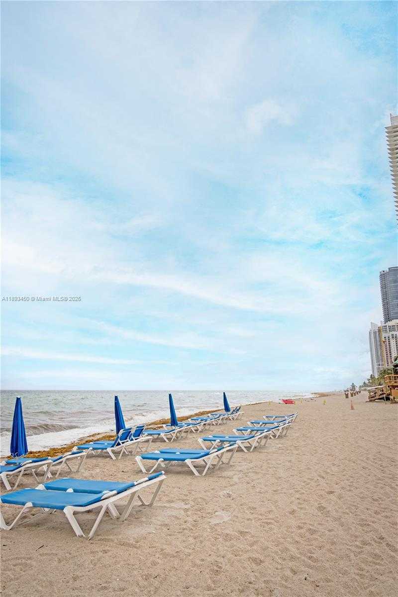 Small Image of 19201 COLLINS AVE #720, Sunny Isles Beach Number 32