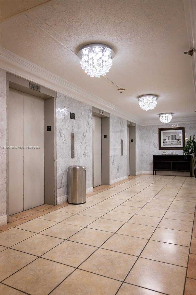 Small Image of 19201 COLLINS AVE #720, Sunny Isles Beach Number 38