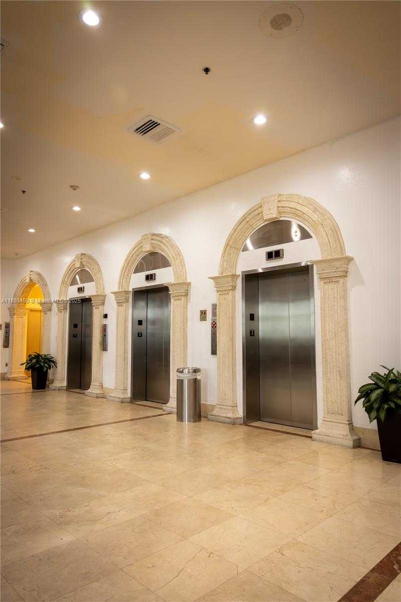 Small Image of 19201 COLLINS AVE #720, Sunny Isles Beach Number 40