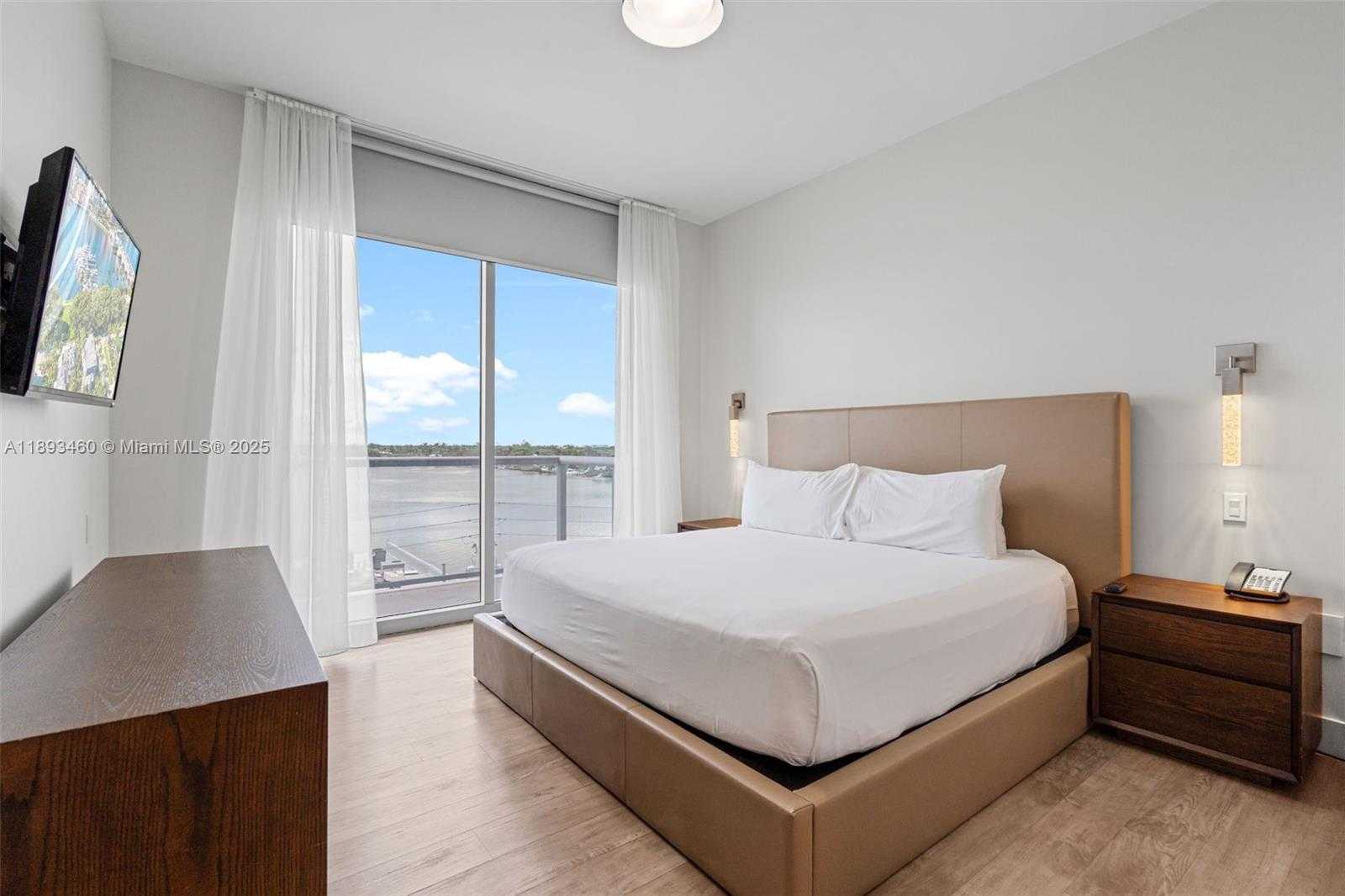 Small Image of 777 NORTH OCEAN DR #N528, Hollywood Number 15