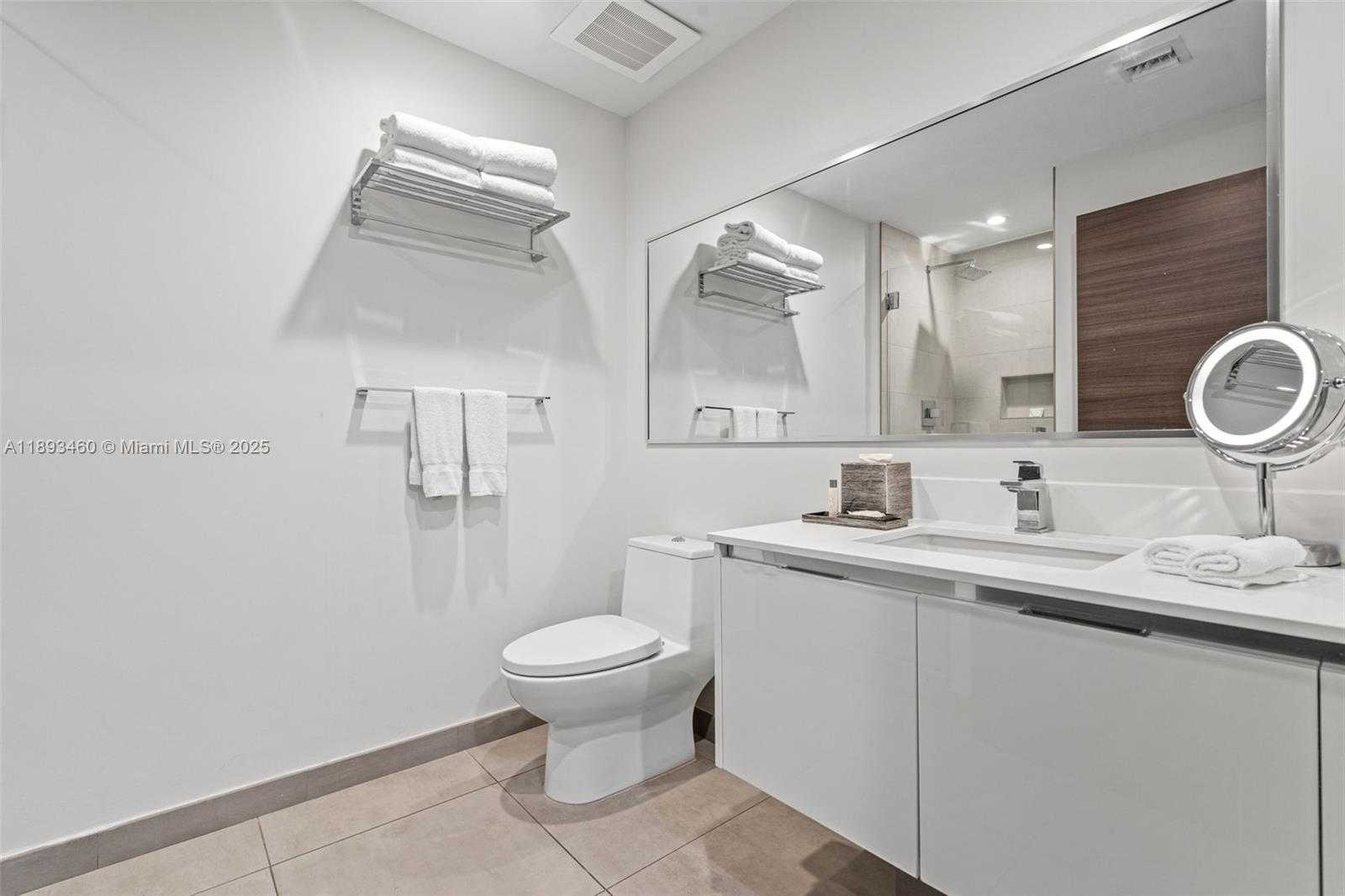 Small Image of 777 NORTH OCEAN DR #N528, Hollywood Number 19