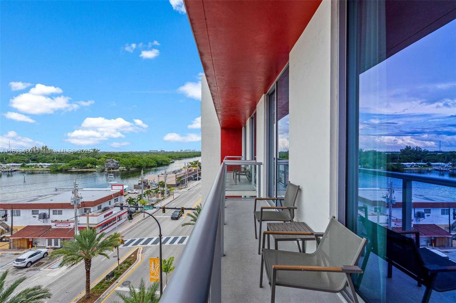 Small Image of 777 NORTH OCEAN DR #N528, Hollywood Number 23