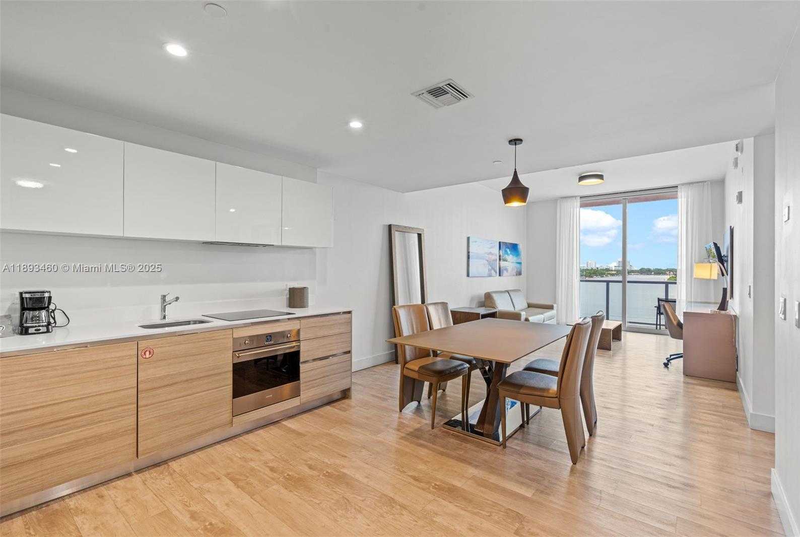 Small Image of 777 NORTH OCEAN DR #N528, Hollywood Number 3