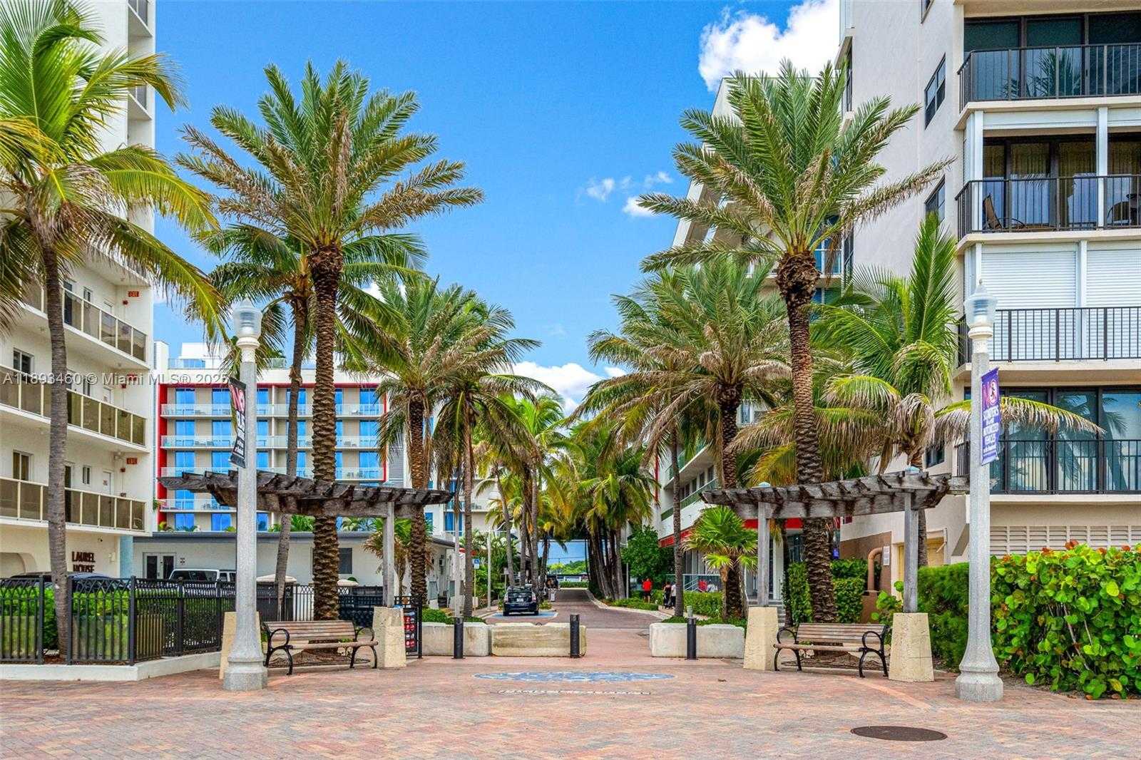 Small Image of 777 NORTH OCEAN DR #N528, Hollywood Number 34
