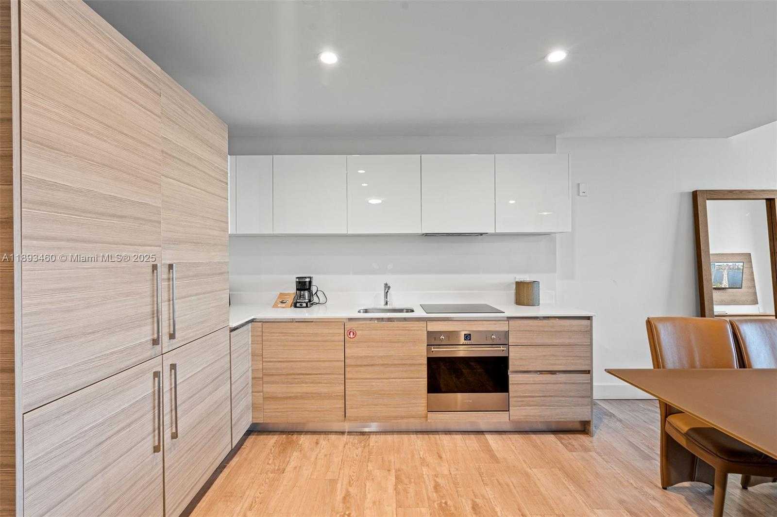 Small Image of 777 NORTH OCEAN DR #N528, Hollywood Number 4