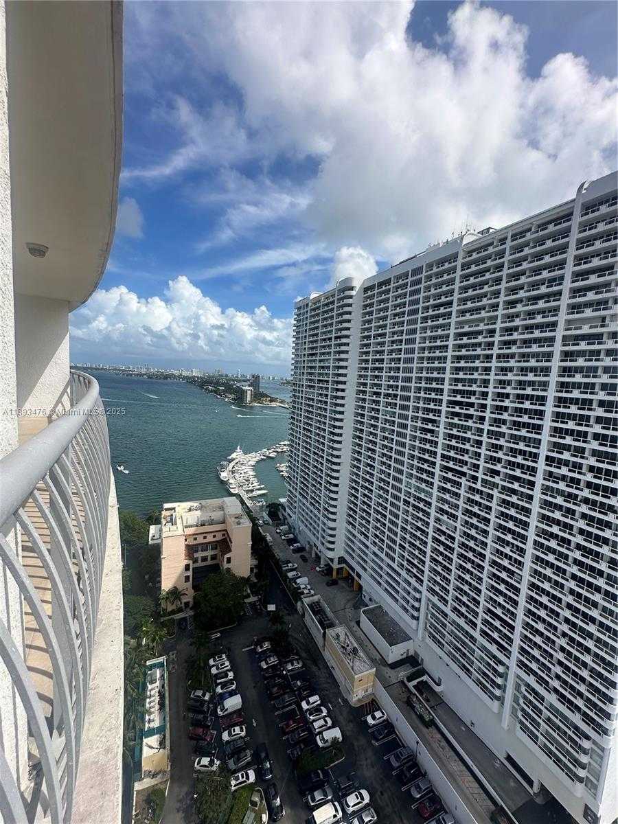 Small Image of 1750 NORTH BAYSHORE DR #2808, Miami Number 7