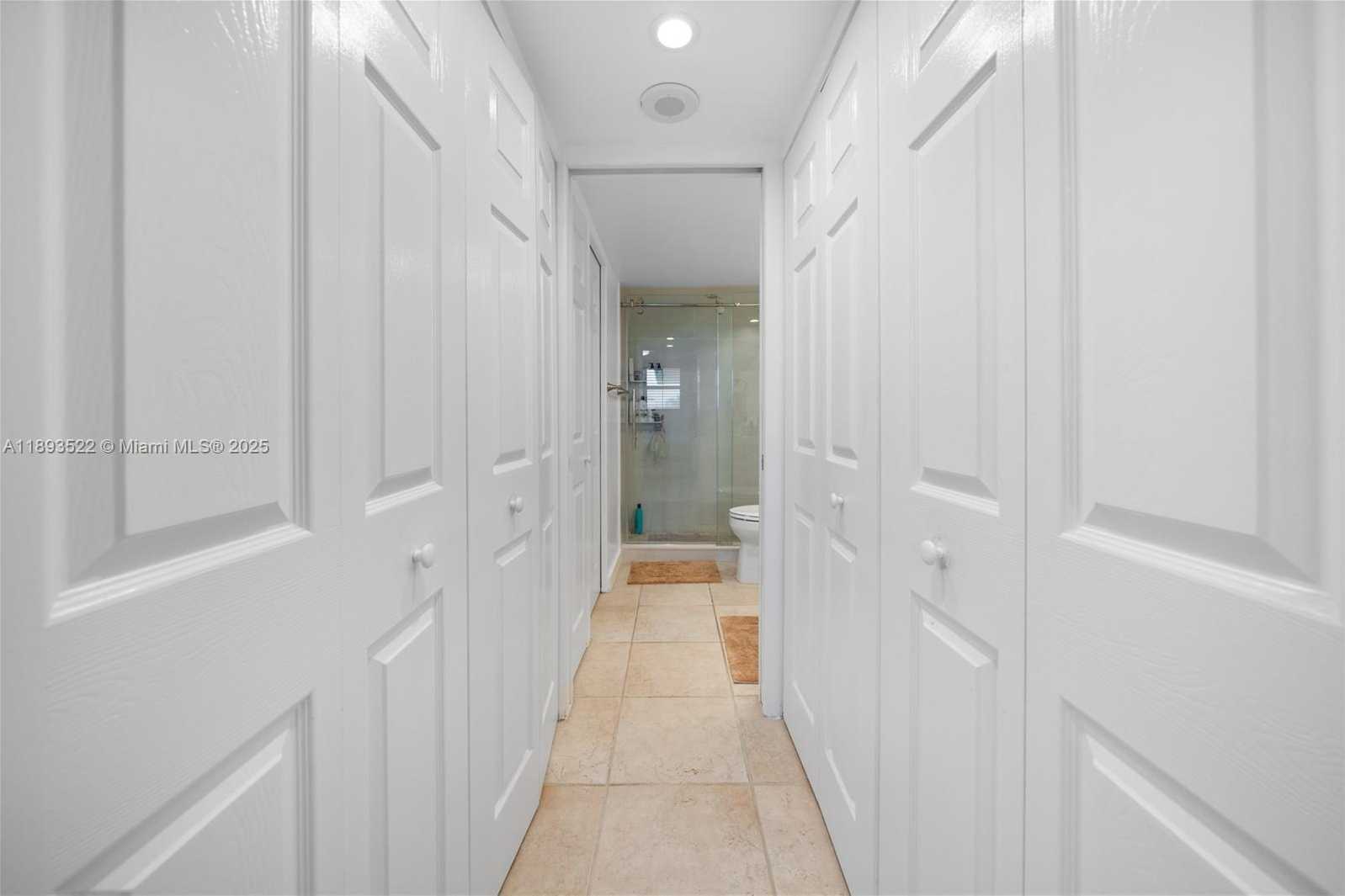 Small Image of 465 OCEAN DR #524, Miami Beach Number 14