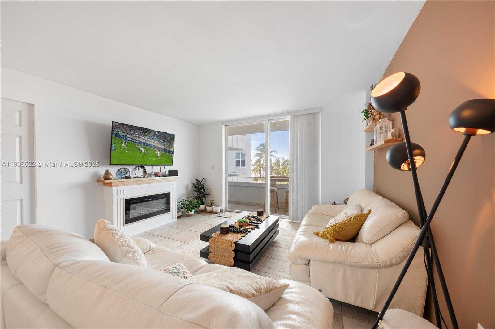 Small Image of 465 OCEAN DR #524, Miami Beach Number 6