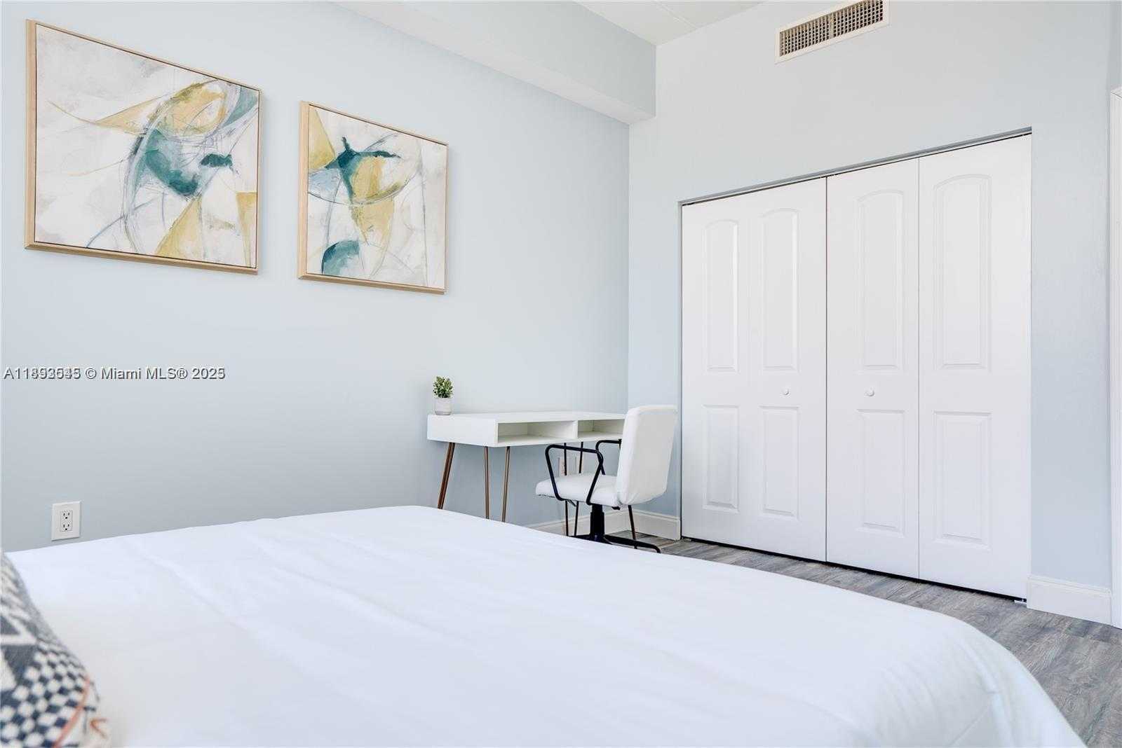 Small Image of 133 NORTH EAST 2ND AVE #2219, Miami Number 8