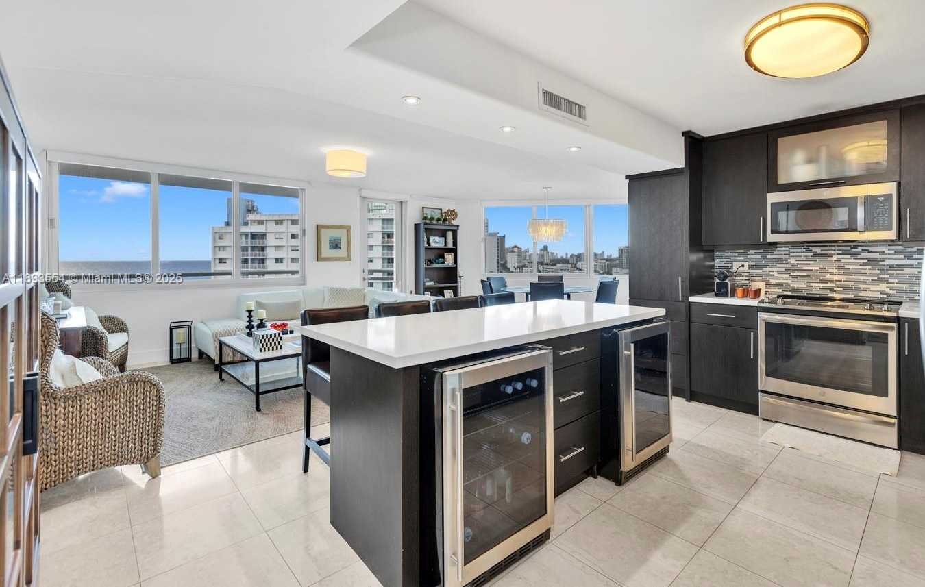 Small Image of 7135 COLLINS AVE #1126, Miami Beach Number 12