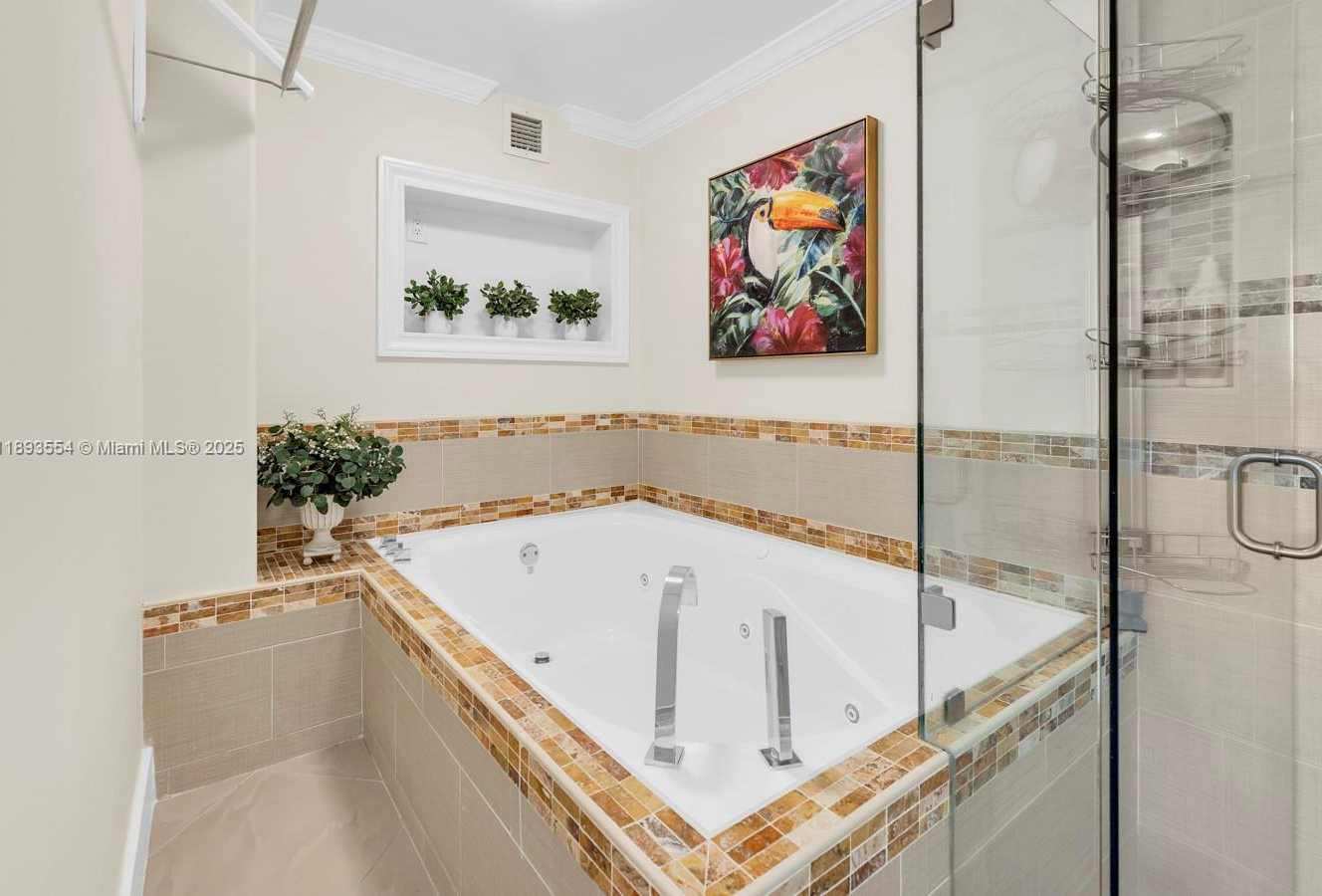 Small Image of 7135 COLLINS AVE #1126, Miami Beach Number 23