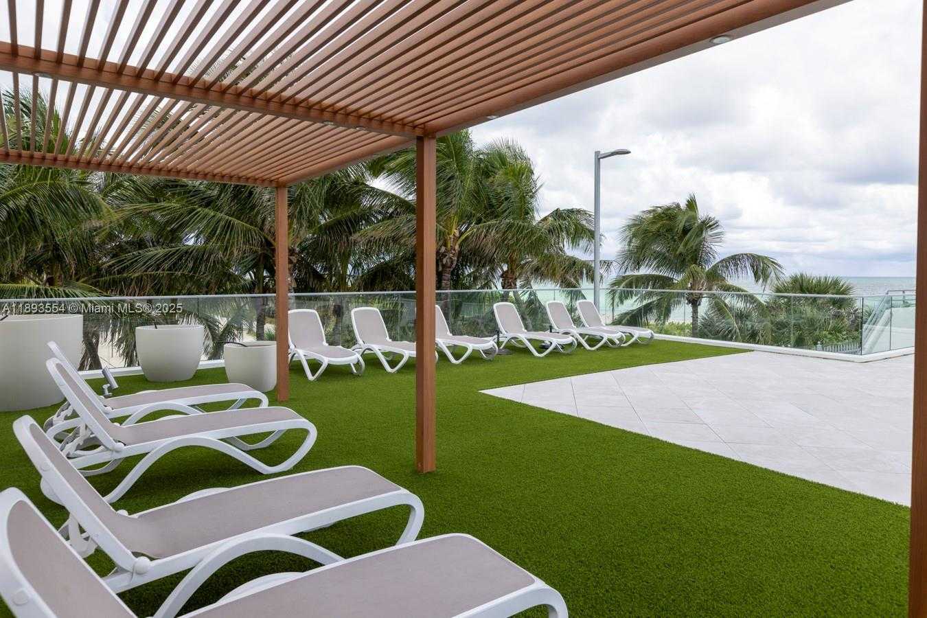 Small Image of 7135 COLLINS AVE #1126, Miami Beach Number 27