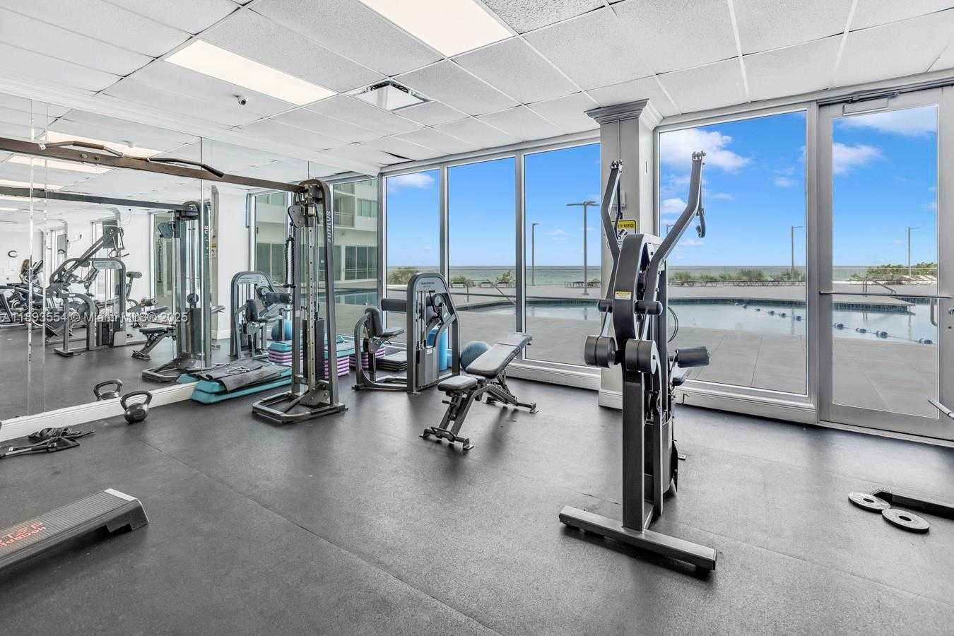Small Image of 7135 COLLINS AVE #1126, Miami Beach Number 32