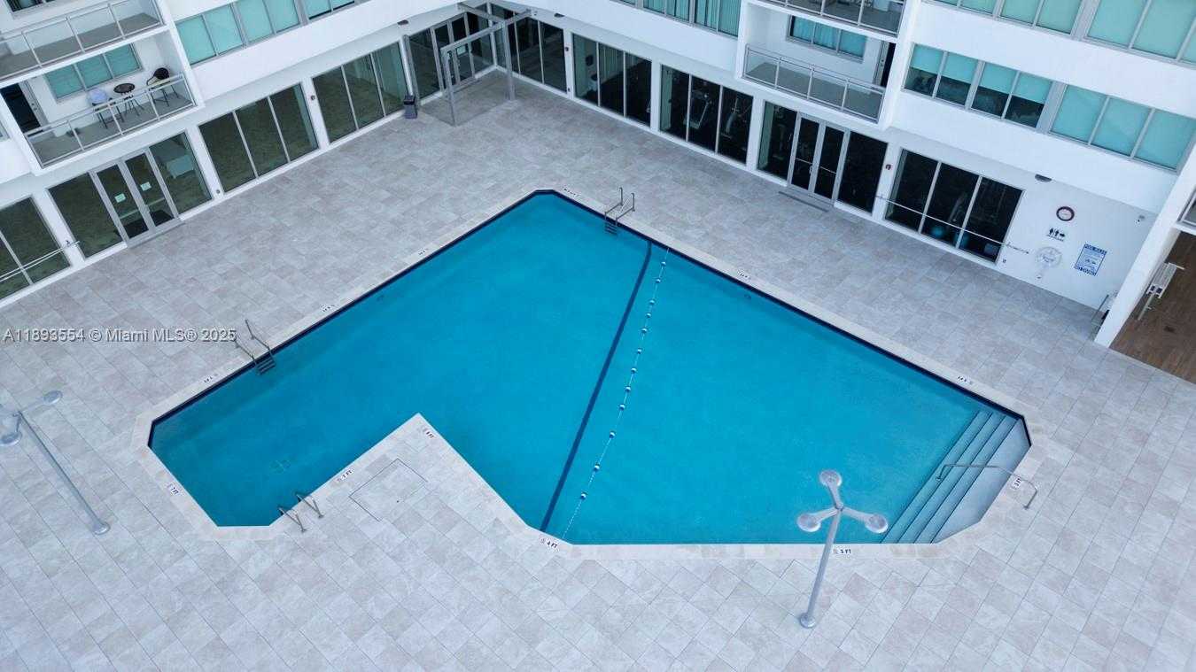 Small Image of 7135 COLLINS AVE #1126, Miami Beach Number 34