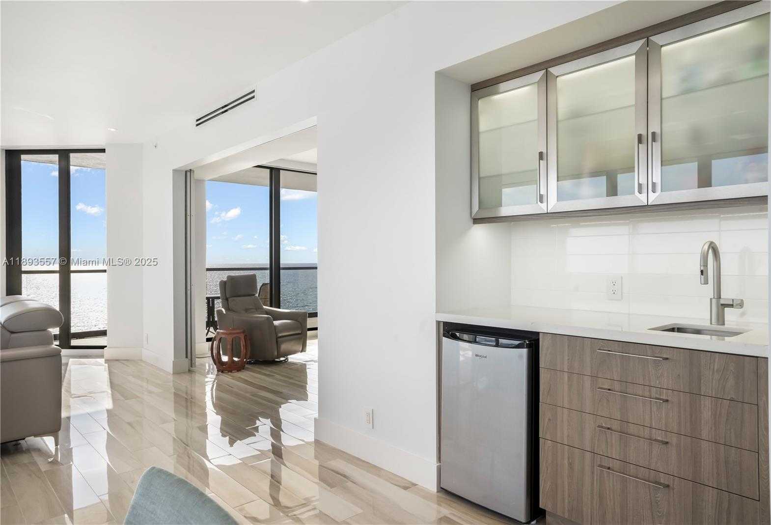 Small Image of 1300 SOUTH OCEAN BLVD #PH3, Pompano Beach Number 21