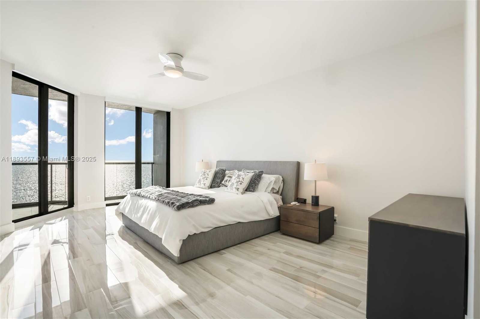 Small Image of 1300 SOUTH OCEAN BLVD #PH3, Pompano Beach Number 4