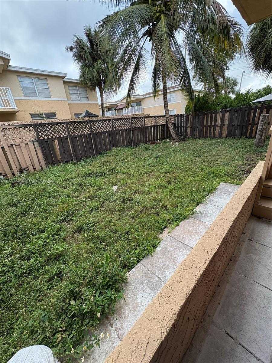Small Image of 4660 NORTH WEST 79TH AVE #1B, Doral Number 22