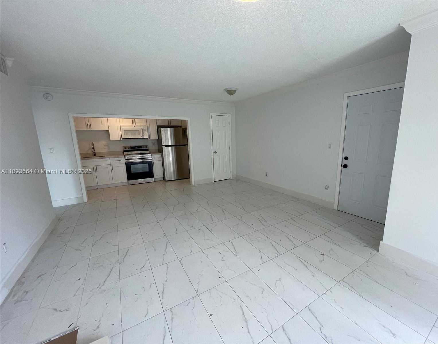 Small Image of 4660 NORTH WEST 79TH AVE #1B, Doral Number 3