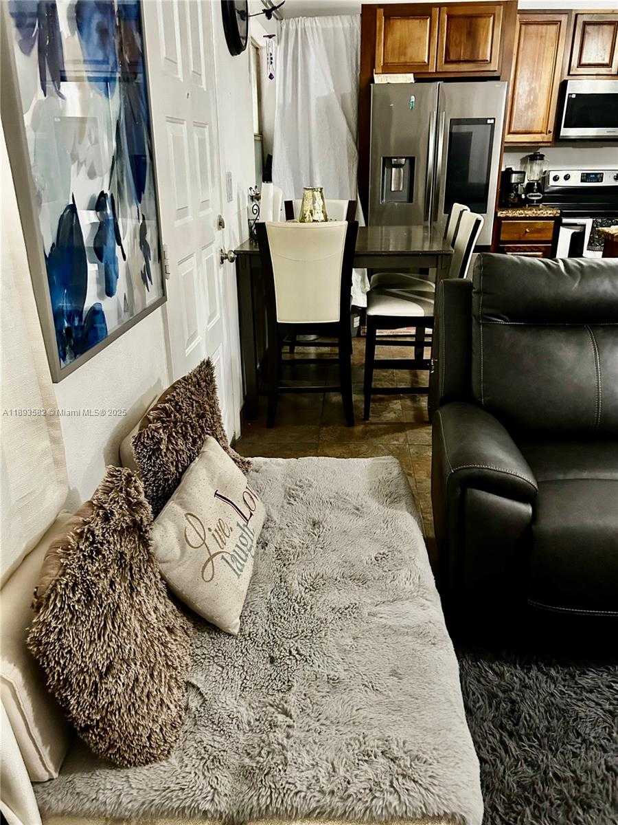 Small Image of 2918 FUNSTON ST #29B, Hollywood Number 13