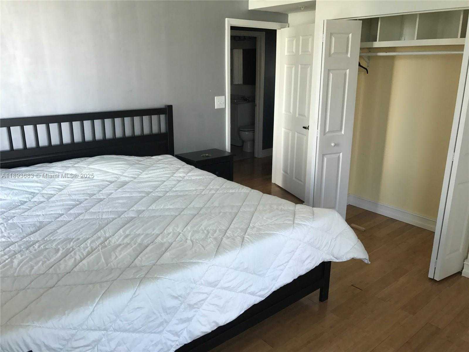 Small Image of 275 NORTH EAST 18TH ST #808, Miami Number 15