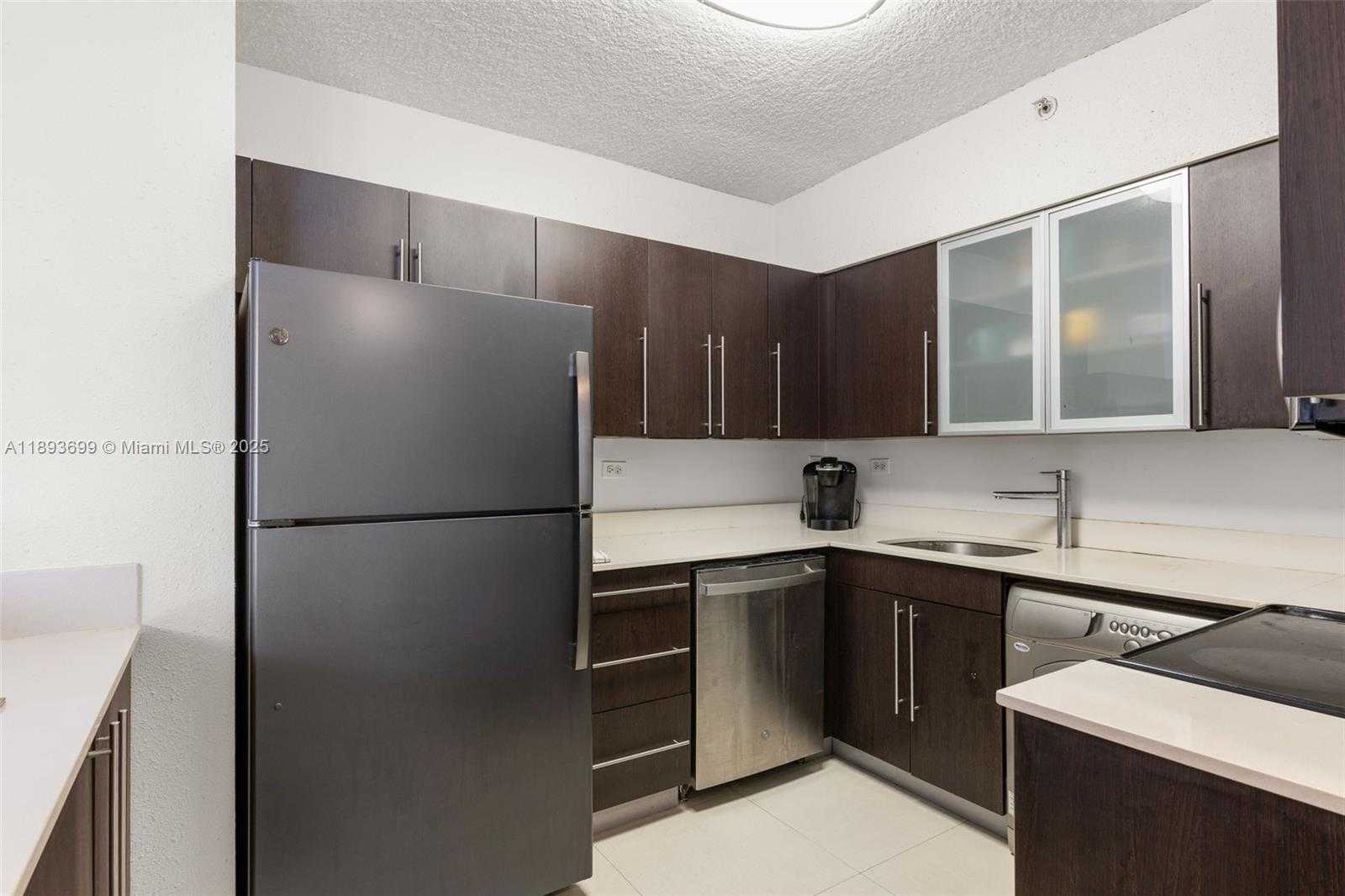Small Image of 1500 BAY RD #1122S, Miami Beach Number 6