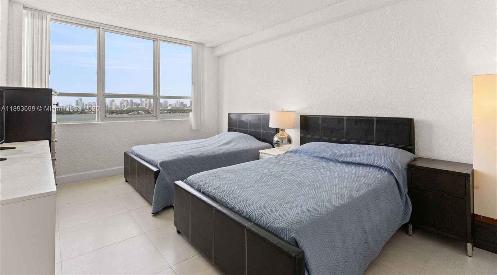 Small Image of 1500 BAY RD #1122S, Miami Beach Number 9