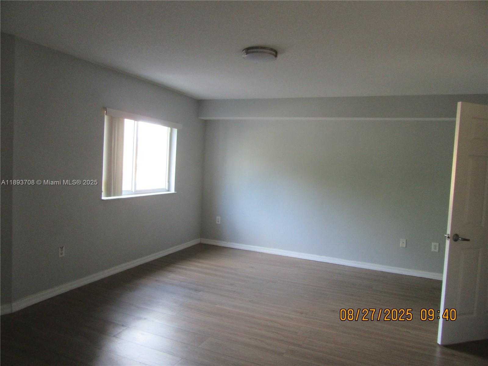 Small Image of 2475 NORTH WEST 16TH ST RD #205, Miami Number 25