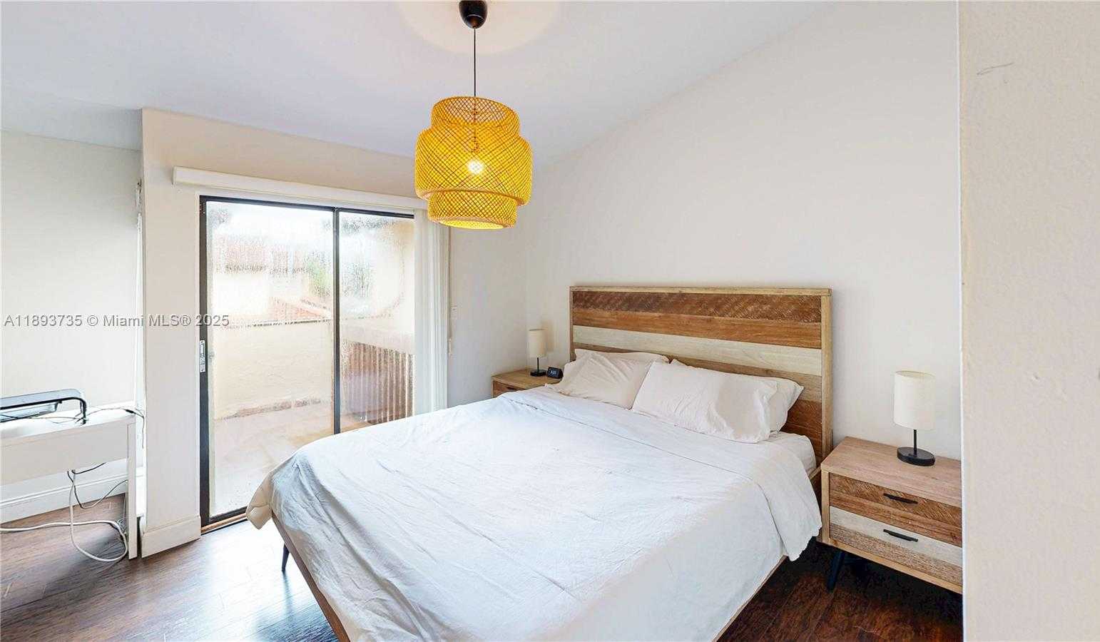 Small Image of 13292 SOUTH WEST 114TH TER, Miami Number 26