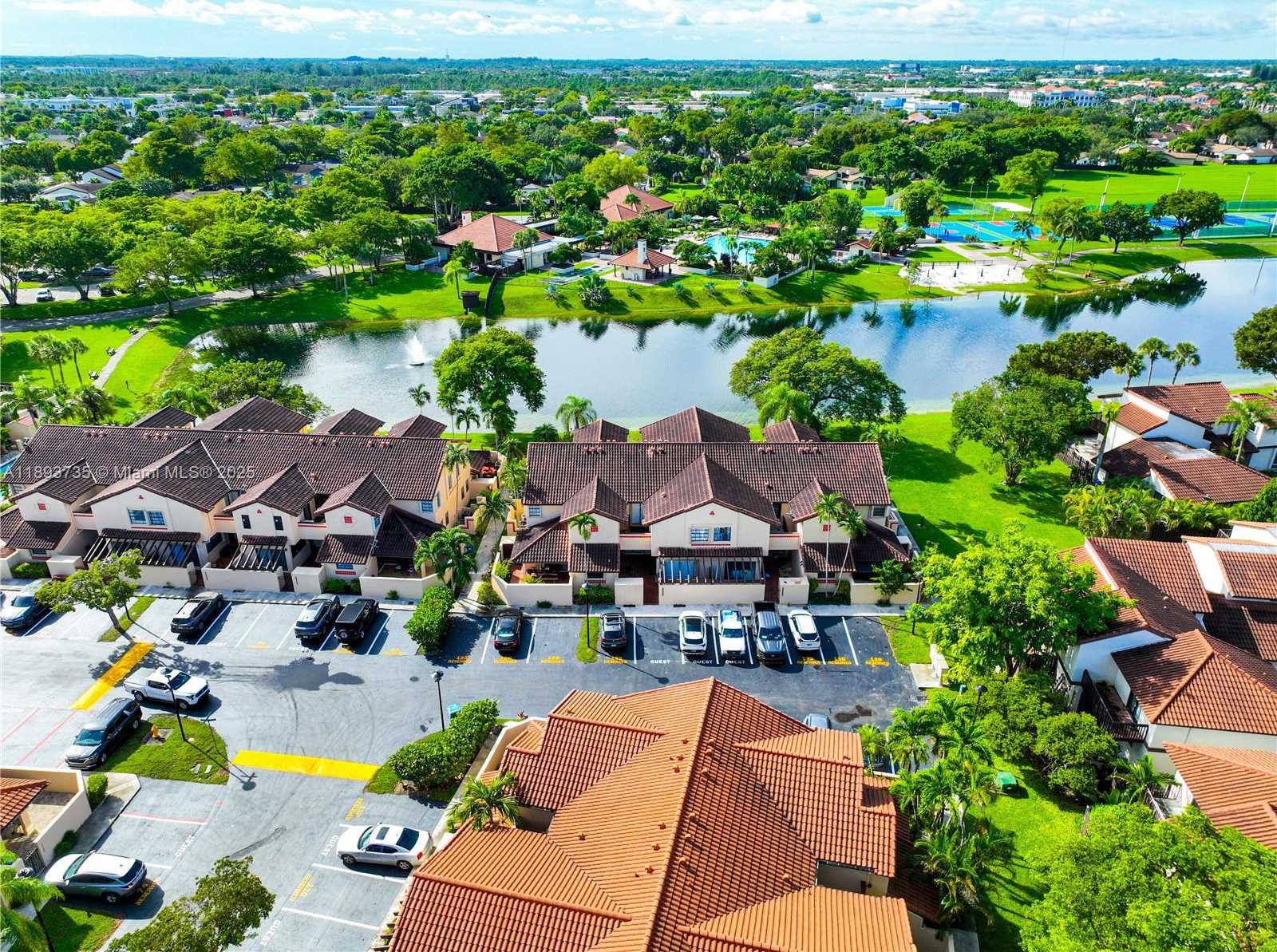 Small Image of 13292 SOUTH WEST 114TH TER, Miami Number 51