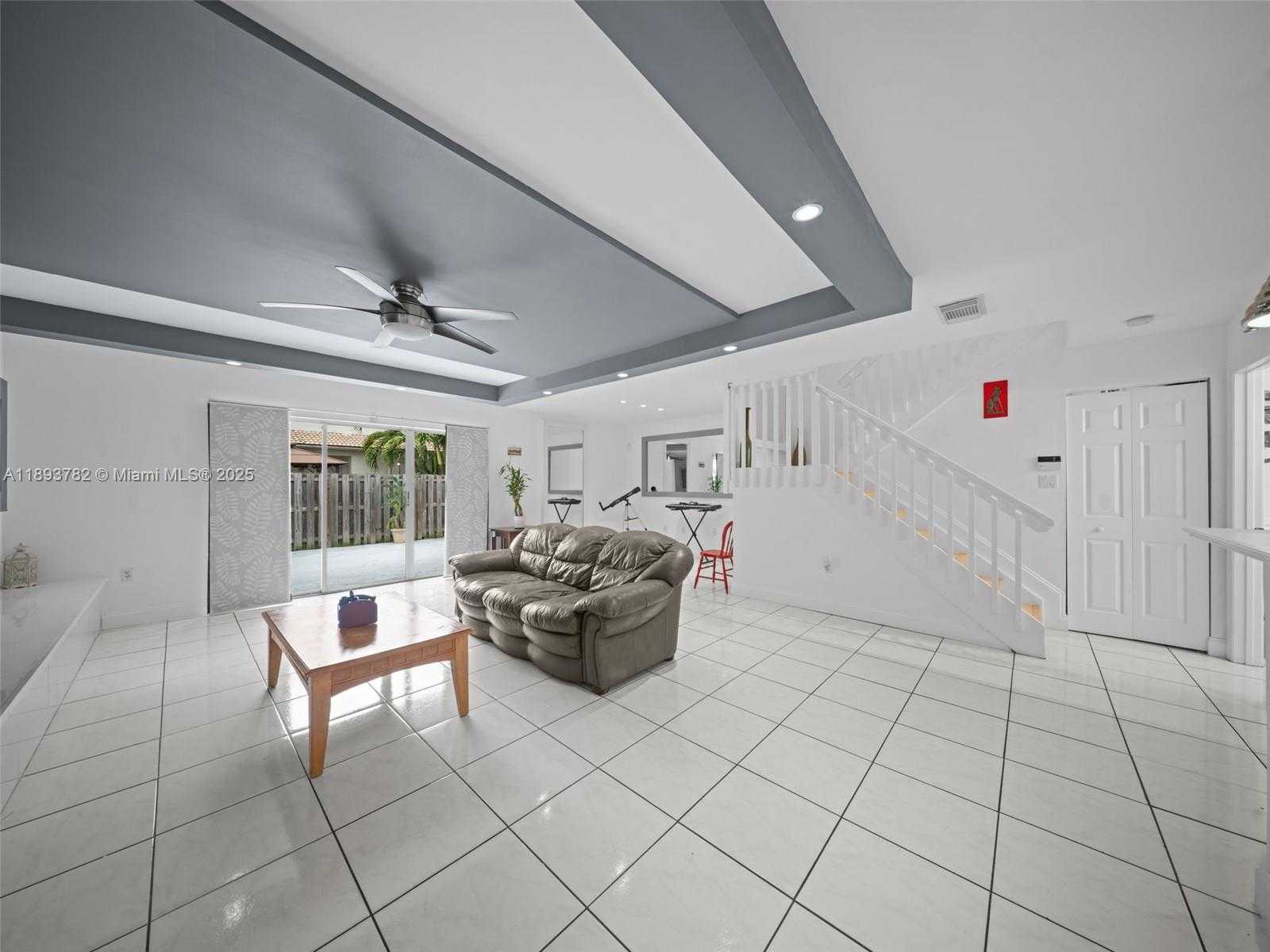 Small Image of 7486 SOUTH WEST 162ND CT, Miami Number 20