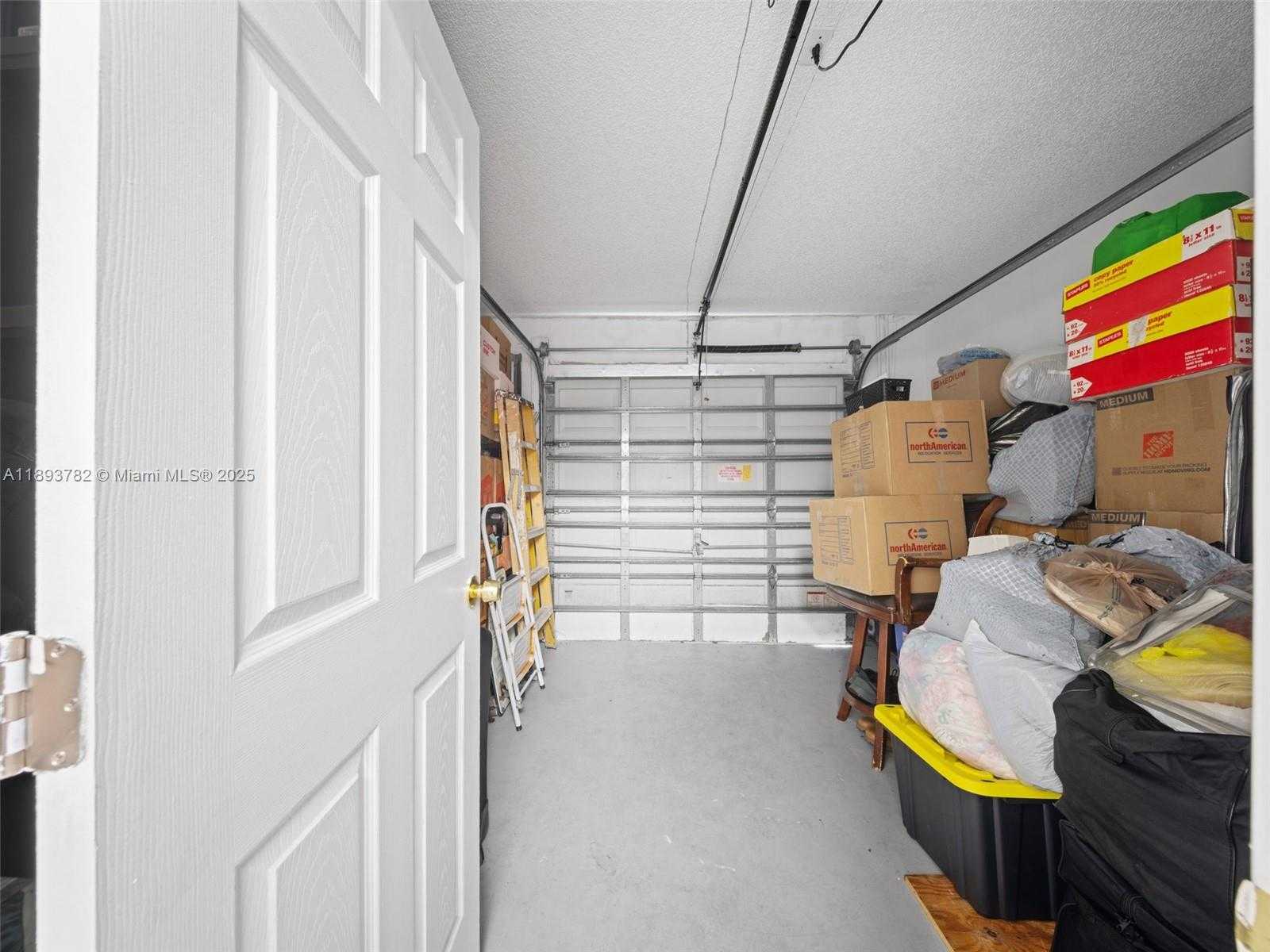 Small Image of 7486 SOUTH WEST 162ND CT, Miami Number 32