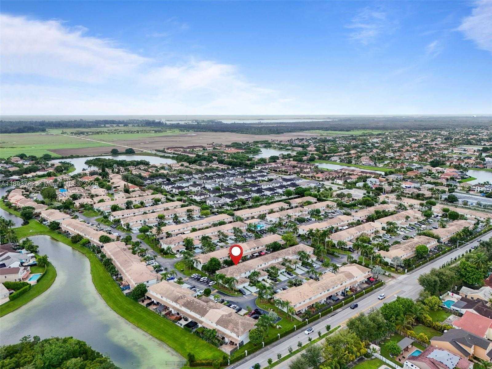Small Image of 7486 SOUTH WEST 162ND CT, Miami Number 46
