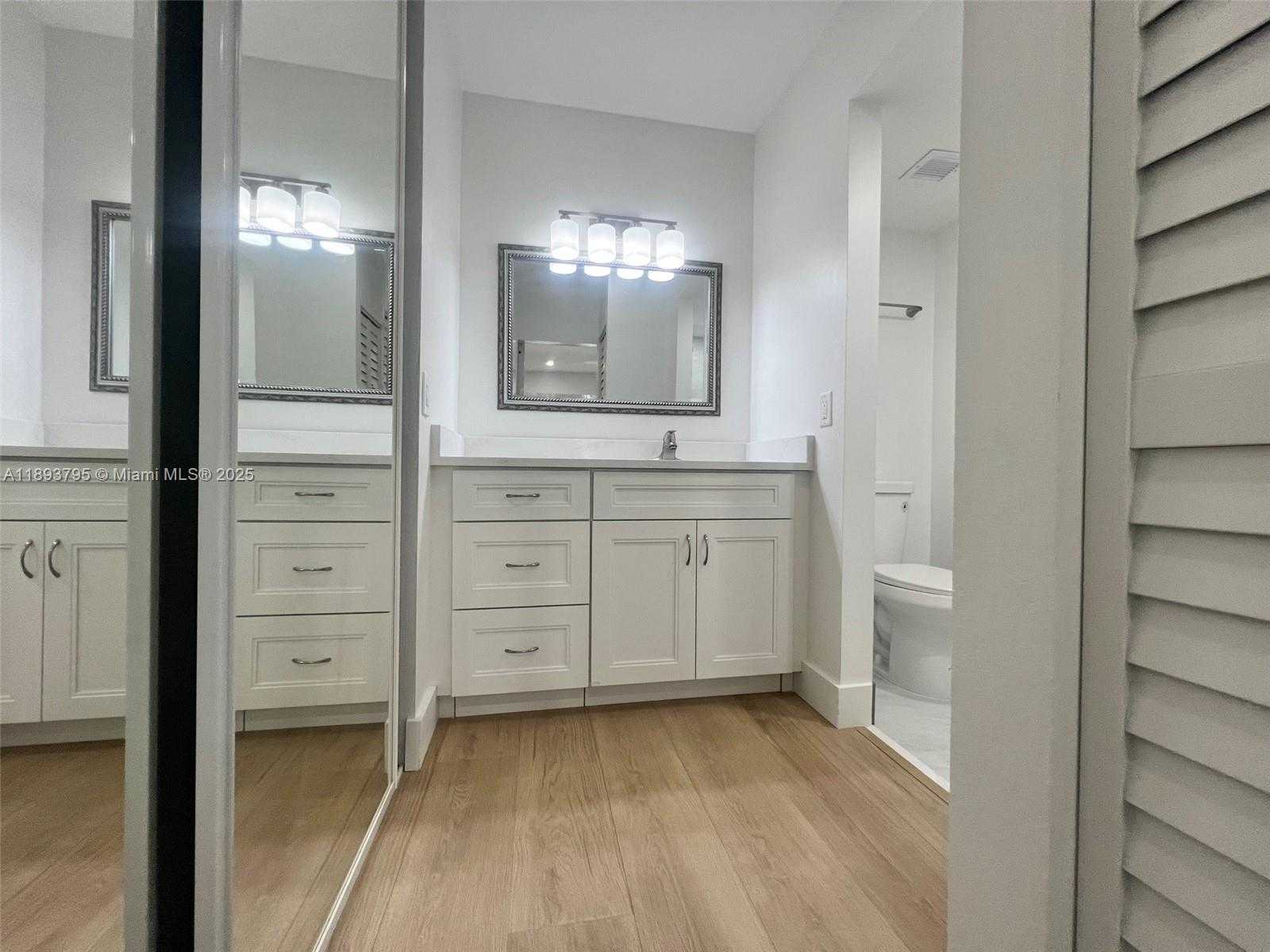 Small Image of 1000 RIVER REACH DR #101, Fort Lauderdale Number 14